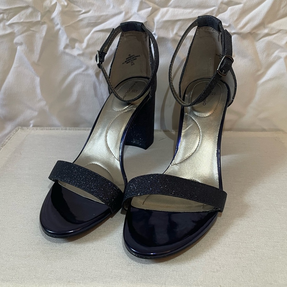 Bandolino Women’s Navy Sparkle Heels